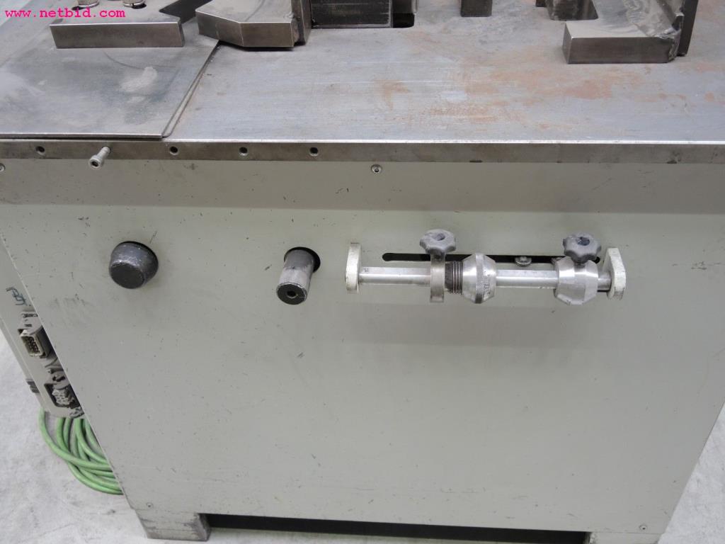 Chapas metálicas e máquinas para trabalhar metais<br><font size="2">Em colaboração com a Hilco Industrial Acquisitions bv</font>-6