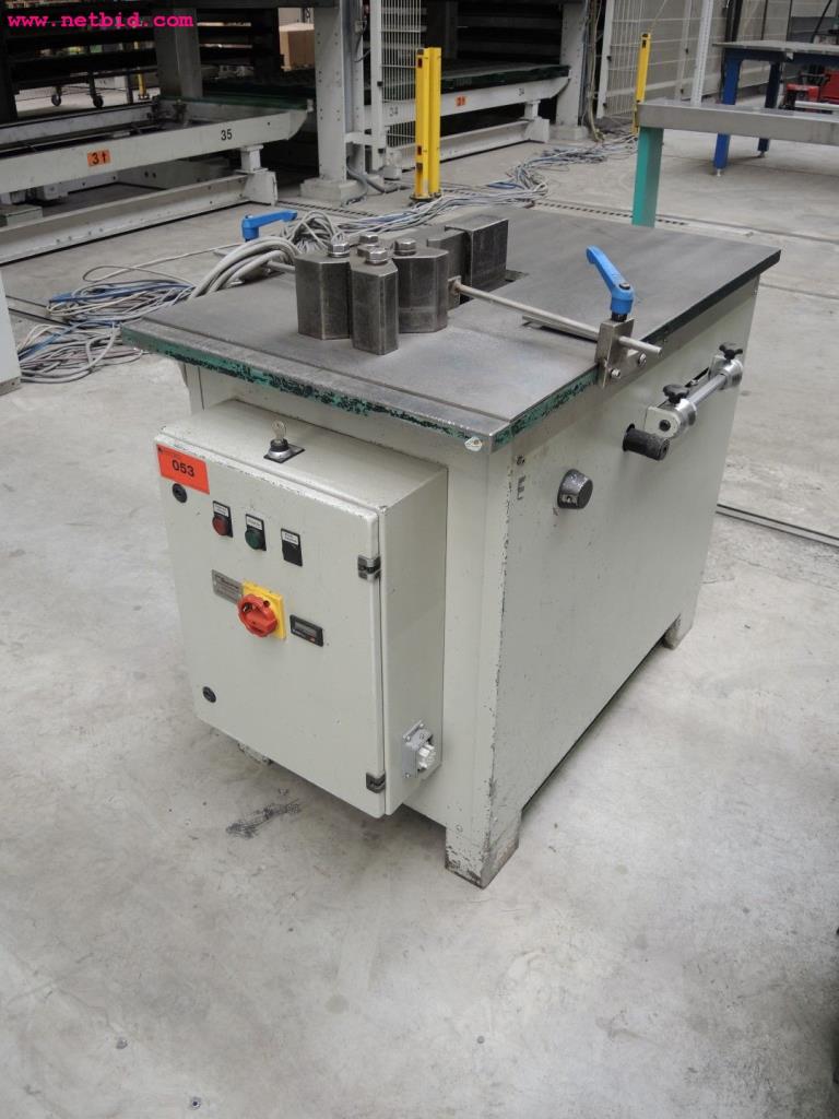 Chapas metálicas e máquinas para trabalhar metais<br><font size="2">Em colaboração com a Hilco Industrial Acquisitions bv</font>-1