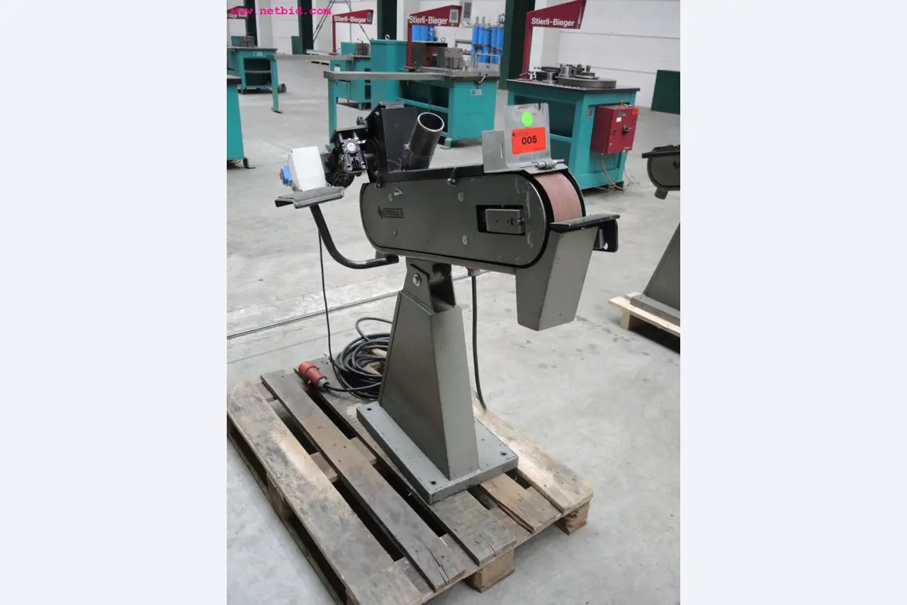 Plaat- en metaalbewerkingsmachines<br><font size="2">In samenwerking met Hilco Industrial Acquisitions bv</font>-1