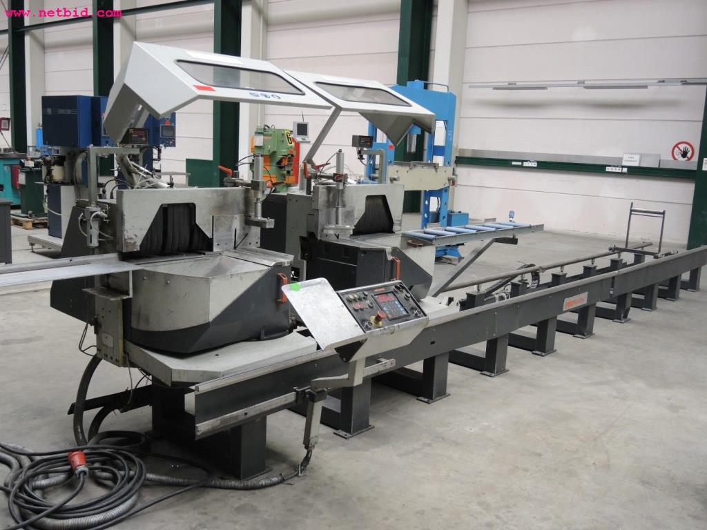 Chapas metálicas e máquinas para trabalhar metais<br><font size="2">Em colaboração com a Hilco Industrial Acquisitions bv</font>-1