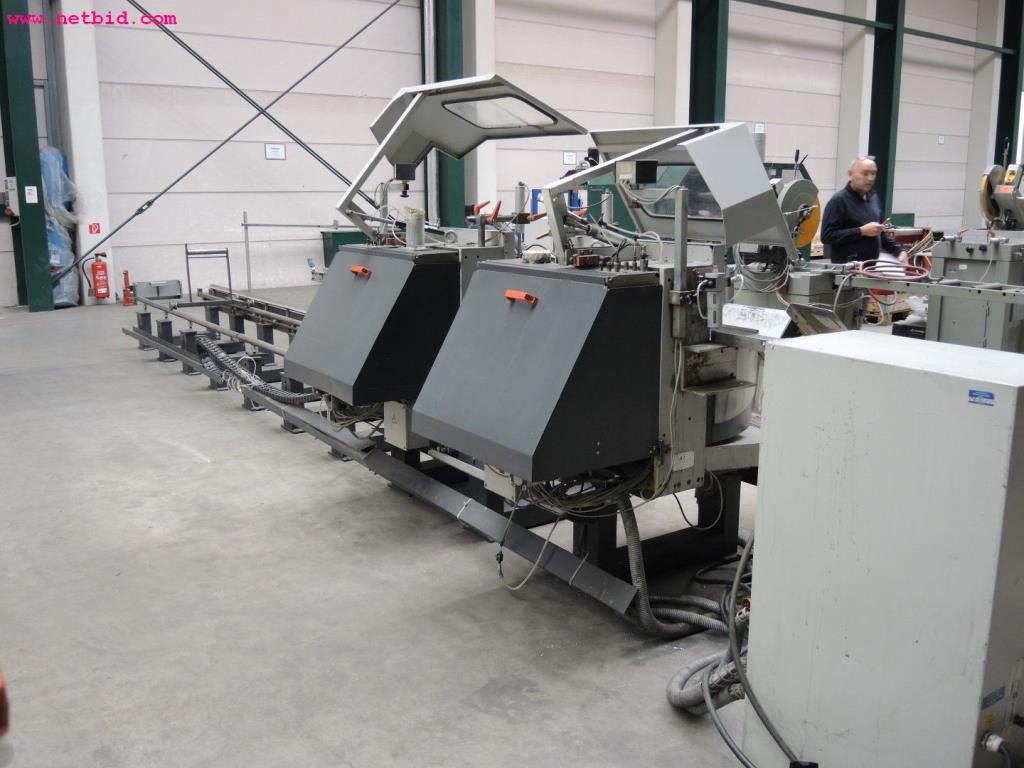 Chapas metálicas e máquinas para trabalhar metais<br><font size="2">Em colaboração com a Hilco Industrial Acquisitions bv</font>-4