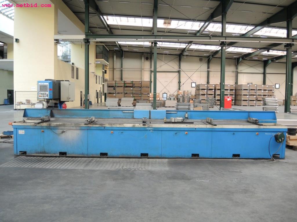 Chapas metálicas e máquinas para trabalhar metais<br><font size="2">Em colaboração com a Hilco Industrial Acquisitions bv</font>-10