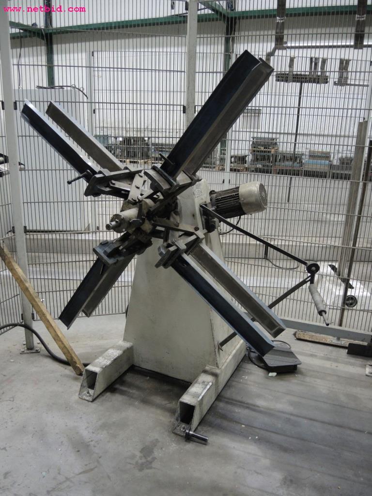 Chapas metálicas e máquinas para trabalhar metais<br><font size="2">Em colaboração com a Hilco Industrial Acquisitions bv</font>-11