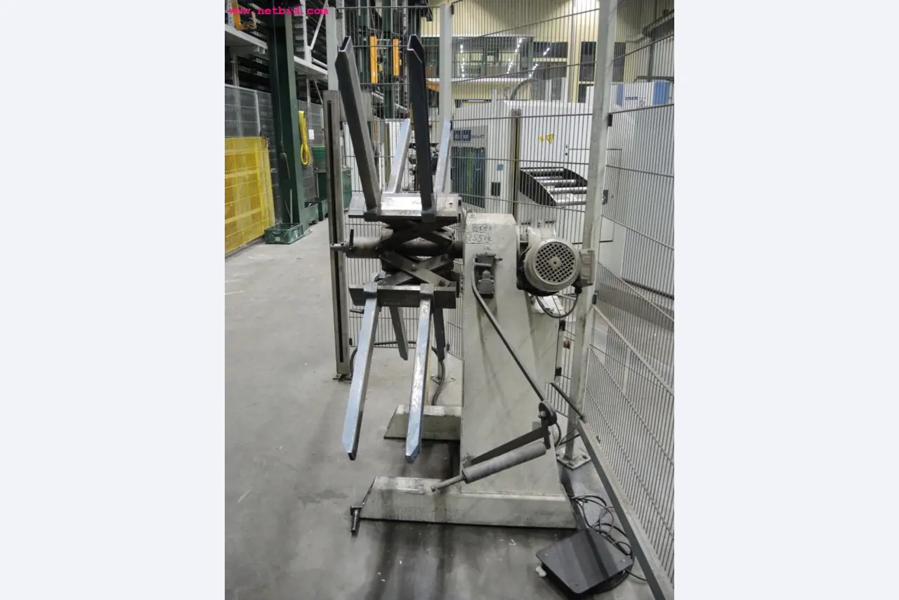 sheetmetal and metalworking machines <br><font size="2">In collaboration with Hilco Industrial Acquisitions bv<br></font>-2