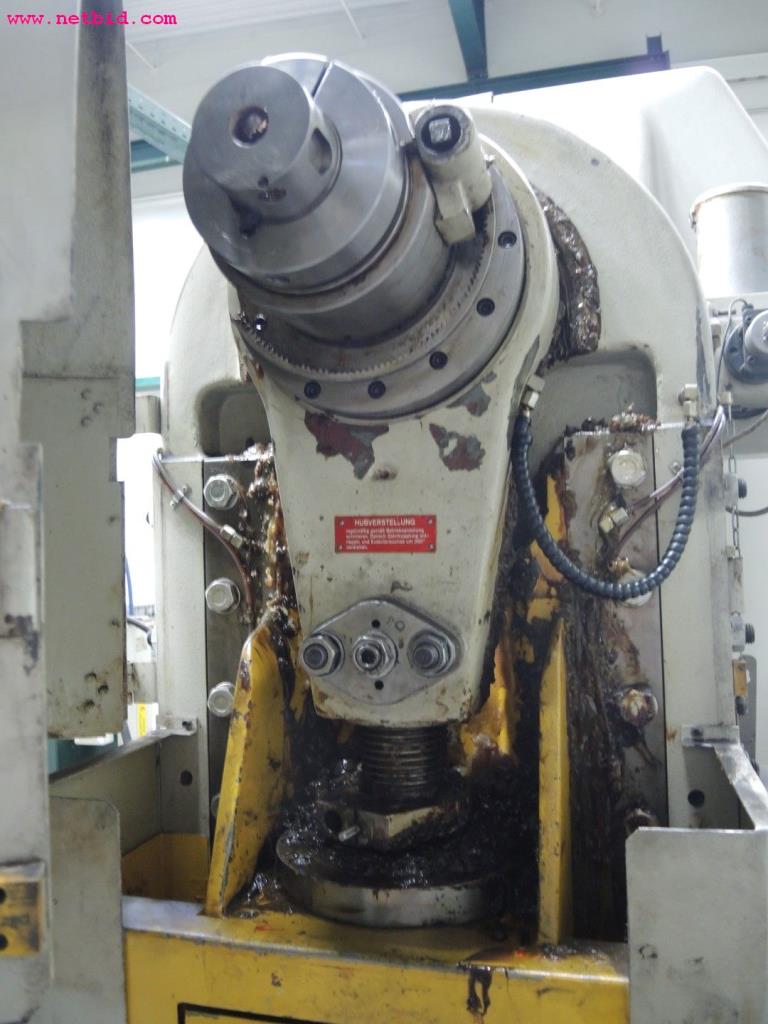 Chapas metálicas e máquinas para trabalhar metais<br><font size="2">Em colaboração com a Hilco Industrial Acquisitions bv</font>-9