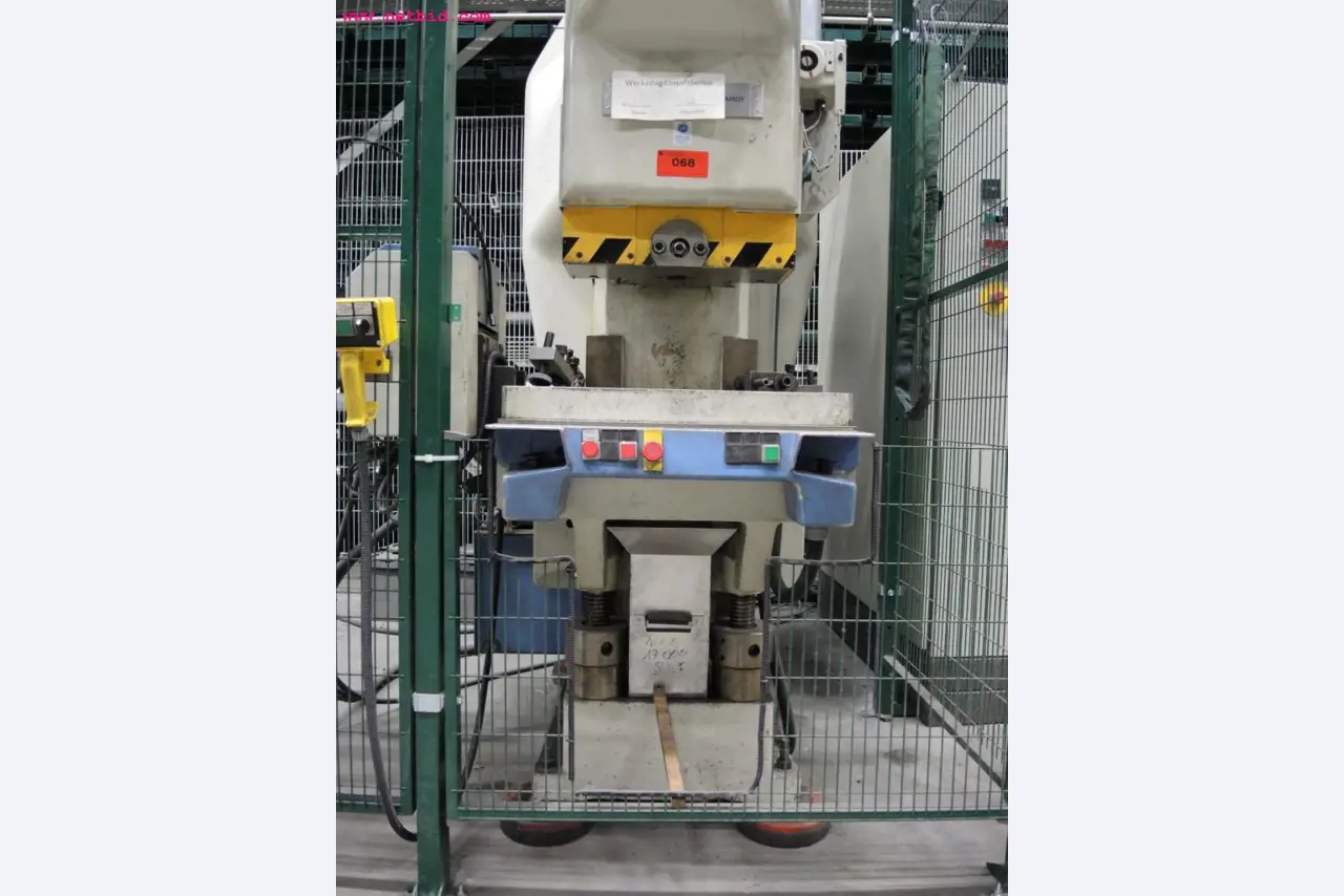 Chapas metálicas e máquinas para trabalhar metais<br><font size="2">Em colaboração com a Hilco Industrial Acquisitions bv</font>-3