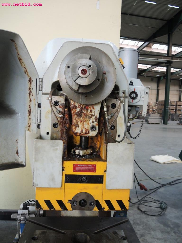 Chapas metálicas e máquinas para trabalhar metais<br><font size="2">Em colaboração com a Hilco Industrial Acquisitions bv</font>-10