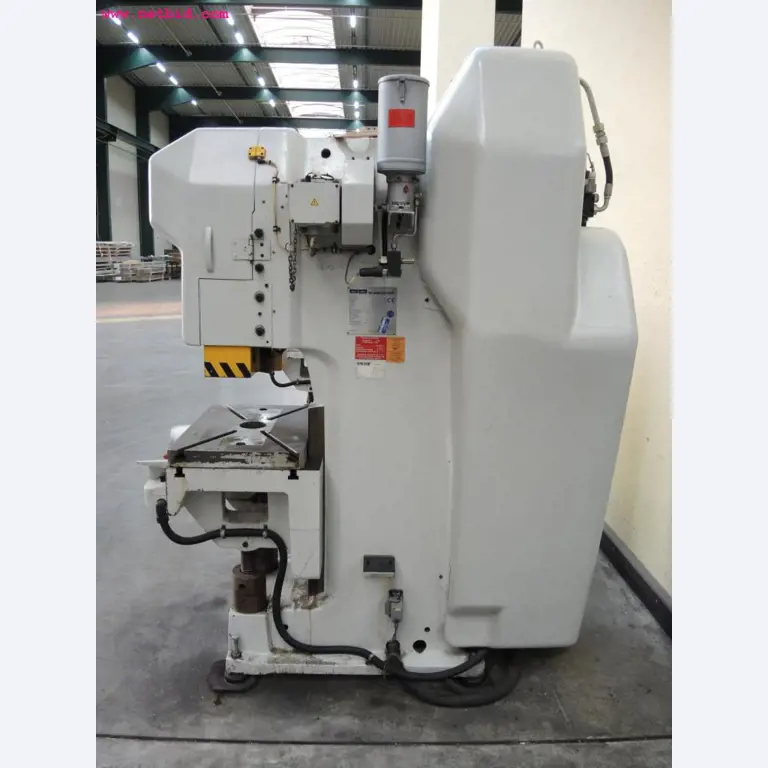 sheetmetal and metalworking machines <br><font size="2">In collaboration with Hilco Industrial Acquisitions bv<br></font>-4