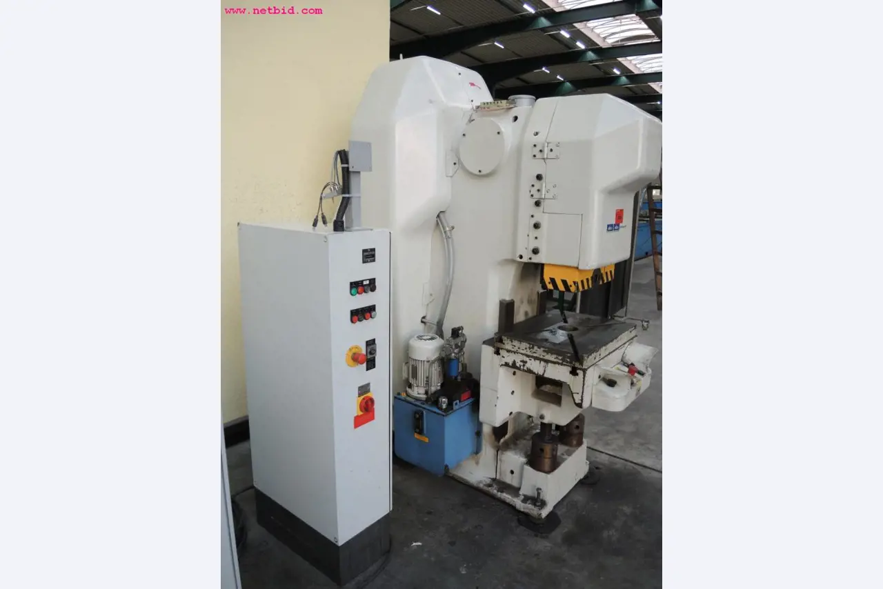 sheetmetal and metalworking machines <br><font size="2">In collaboration with Hilco Industrial Acquisitions bv<br></font>-5