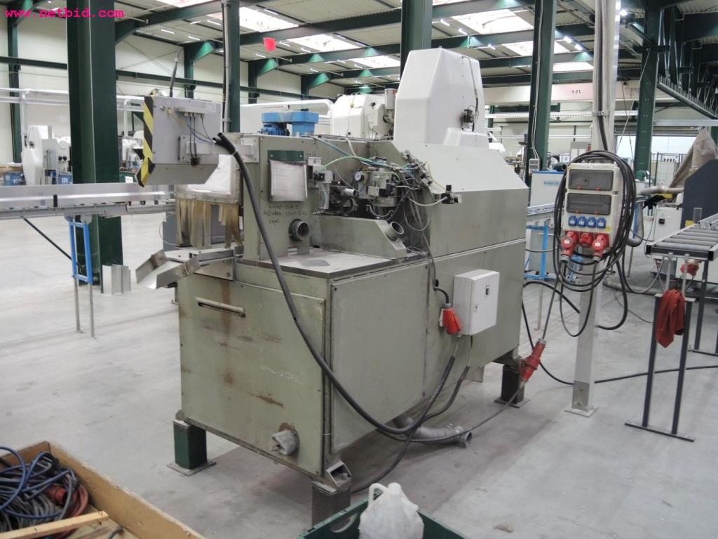 Chapas metálicas e máquinas para trabalhar metais<br><font size="2">Em colaboração com a Hilco Industrial Acquisitions bv</font>-3