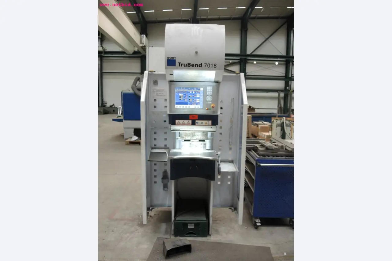 Chapas metálicas e máquinas para trabalhar metais<br><font size="2">Em colaboração com a Hilco Industrial Acquisitions bv</font>-7