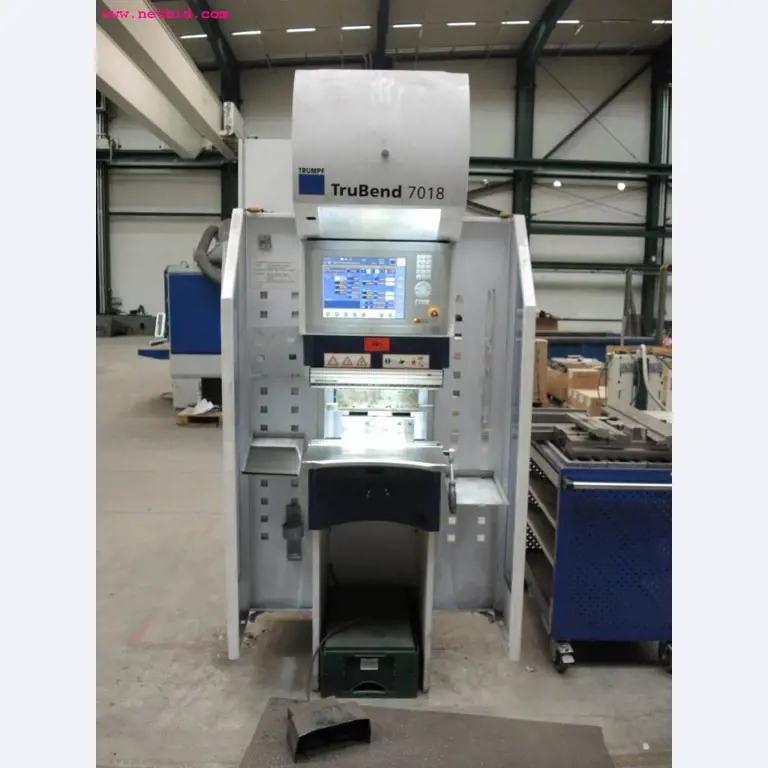 Chapas metálicas e máquinas para trabalhar metais<br><font size="2">Em colaboração com a Hilco Industrial Acquisitions bv</font>-7