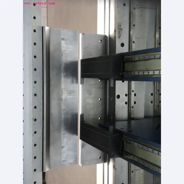 sheetmetal and metalworking machines <br><font size="2">In collaboration with Hilco Industrial Acquisitions bv<br></font>-10