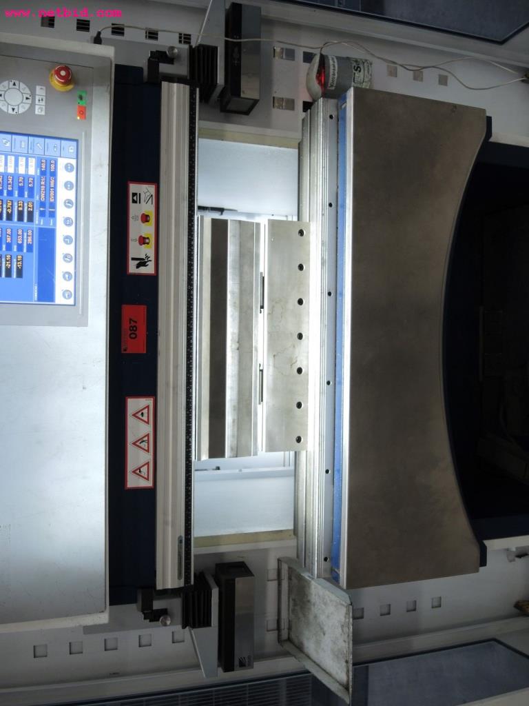 Chapas metálicas e máquinas para trabalhar metais<br><font size="2">Em colaboração com a Hilco Industrial Acquisitions bv</font>-8