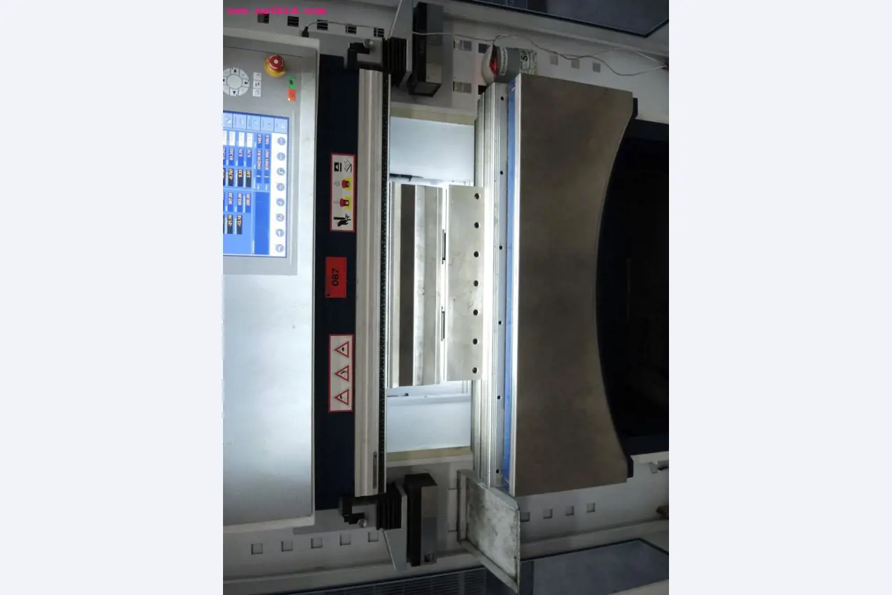 sheetmetal and metalworking machines <br><font size="2">In collaboration with Hilco Industrial Acquisitions bv<br></font>-8