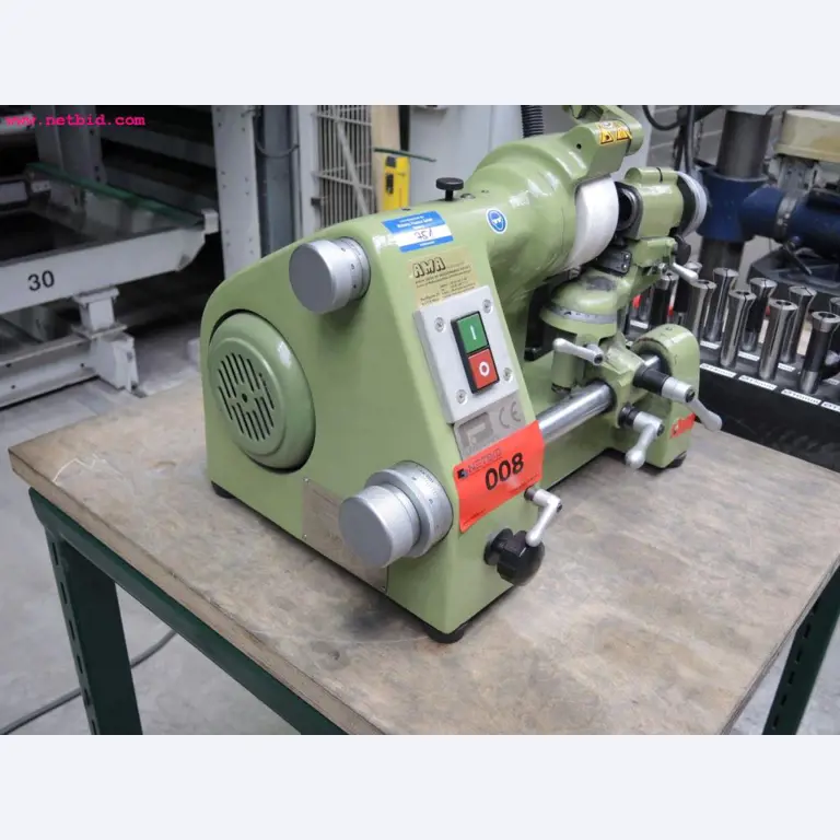 Plaat- en metaalbewerkingsmachines<br><font size="2">In samenwerking met Hilco Industrial Acquisitions bv</font>-2