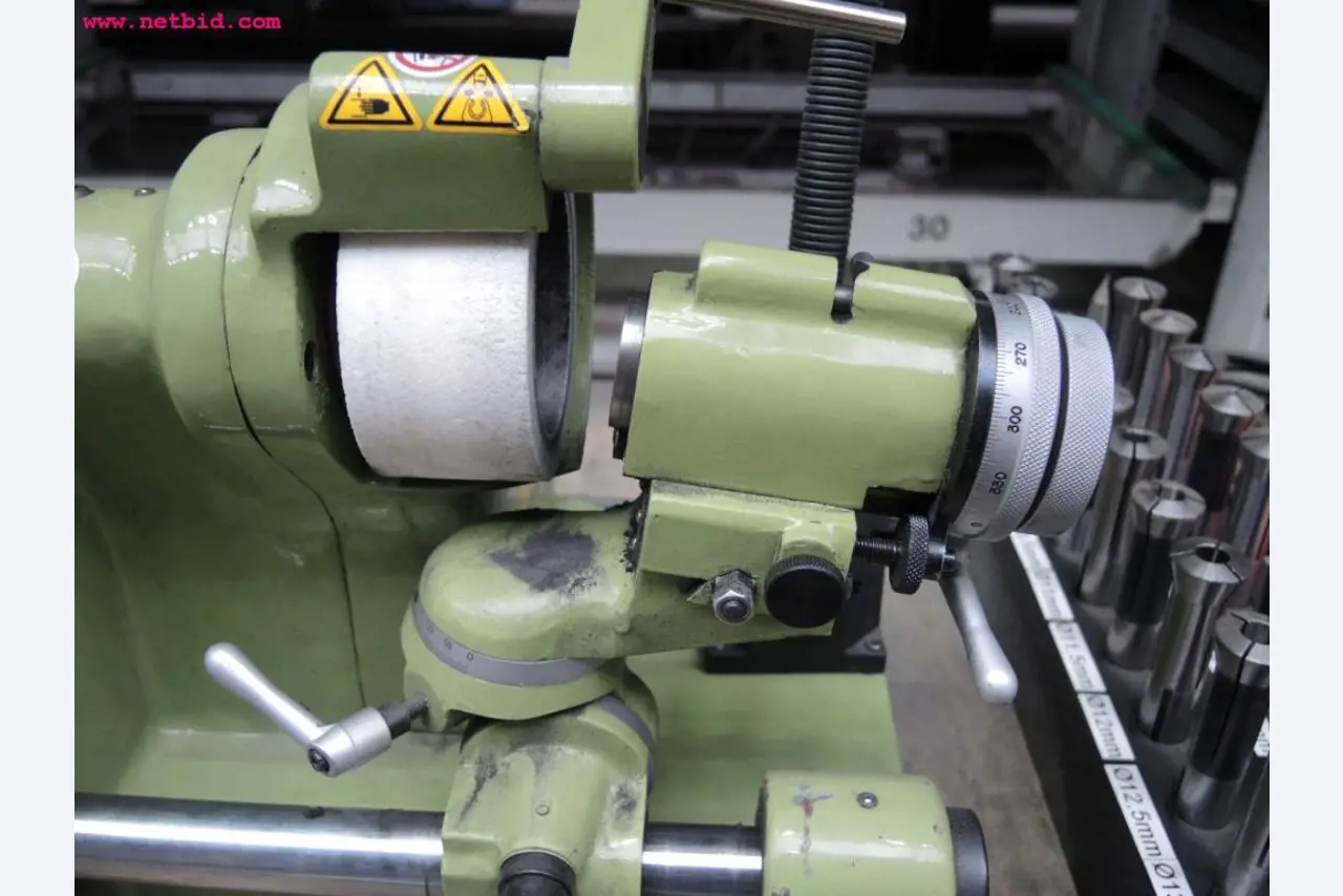 Plaat- en metaalbewerkingsmachines<br><font size="2">In samenwerking met Hilco Industrial Acquisitions bv</font>-4