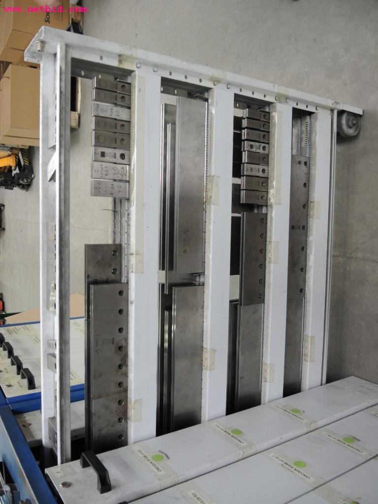 Chapas metálicas e máquinas para trabalhar metais<br><font size="2">Em colaboração com a Hilco Industrial Acquisitions bv</font>-11