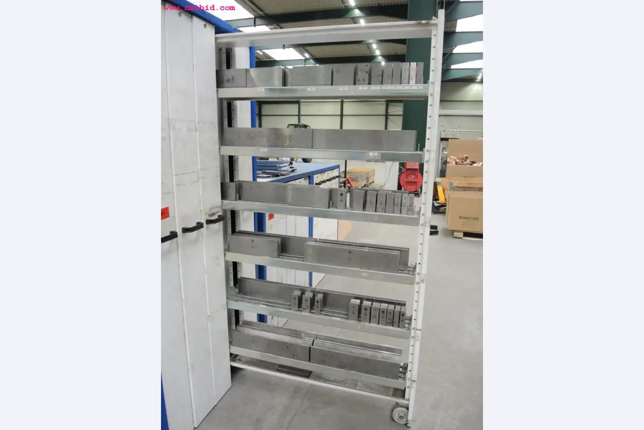 sheetmetal and metalworking machines <br><font size="2">In collaboration with Hilco Industrial Acquisitions bv<br></font>-11
