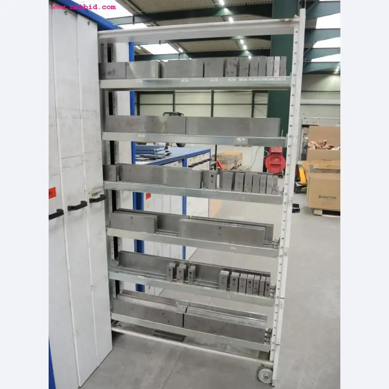 sheetmetal and metalworking machines <br><font size="2">In collaboration with Hilco Industrial Acquisitions bv<br></font>-11