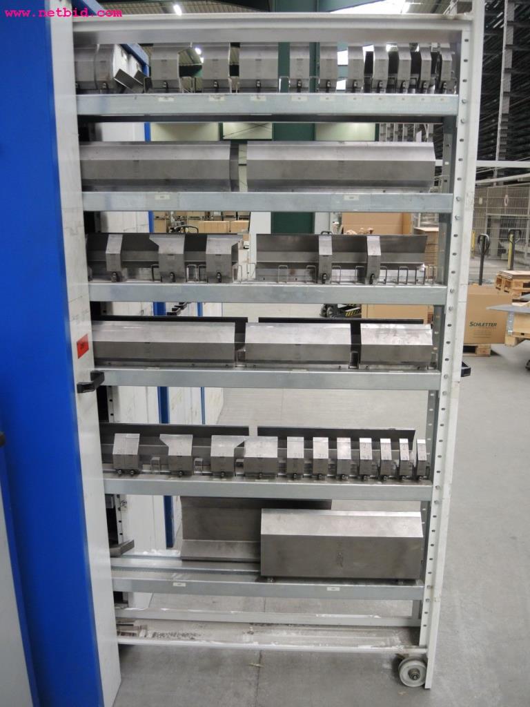 Chapas metálicas e máquinas para trabalhar metais<br><font size="2">Em colaboração com a Hilco Industrial Acquisitions bv</font>-6