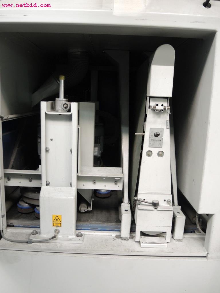 Chapas metálicas e máquinas para trabalhar metais<br><font size="2">Em colaboração com a Hilco Industrial Acquisitions bv</font>-13