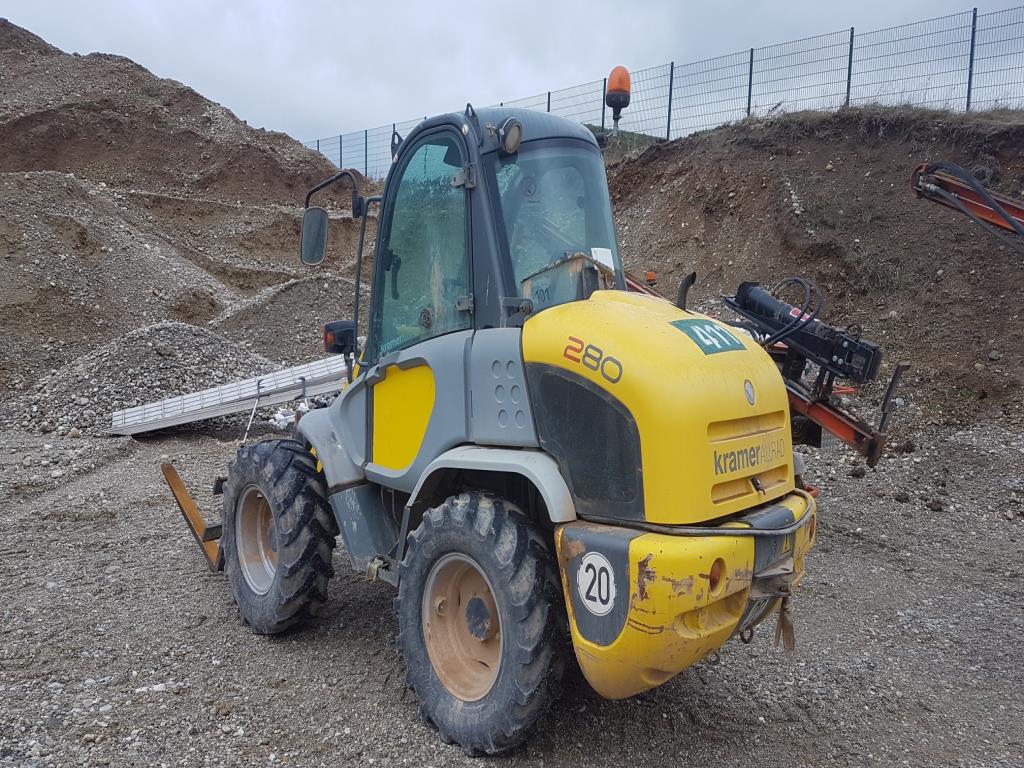 Chapas metálicas e máquinas para trabalhar metais<br><font size="2">Em colaboração com a Hilco Industrial Acquisitions bv</font>-4