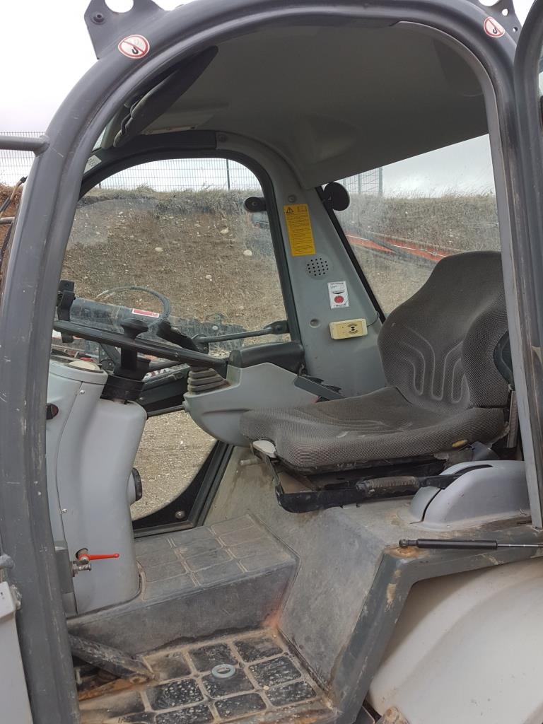 Chapas metálicas e máquinas para trabalhar metais<br><font size="2">Em colaboração com a Hilco Industrial Acquisitions bv</font>-6