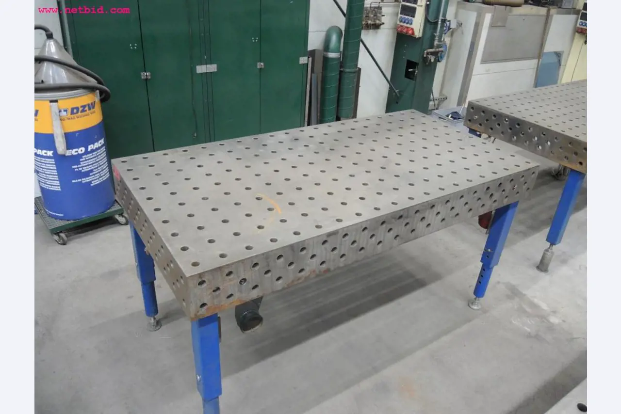 sheetmetal and metalworking machines <br><font size="2">In collaboration with Hilco Industrial Acquisitions bv<br></font>-1