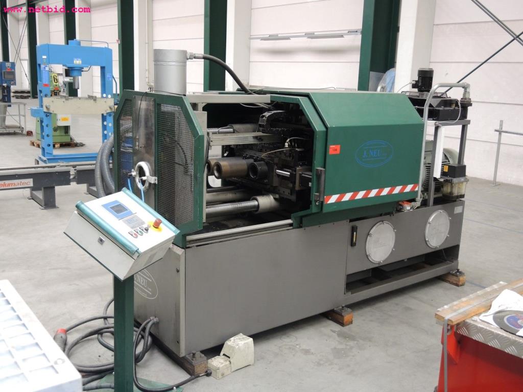 Chapas metálicas e máquinas para trabalhar metais<br><font size="2">Em colaboração com a Hilco Industrial Acquisitions bv</font>-2