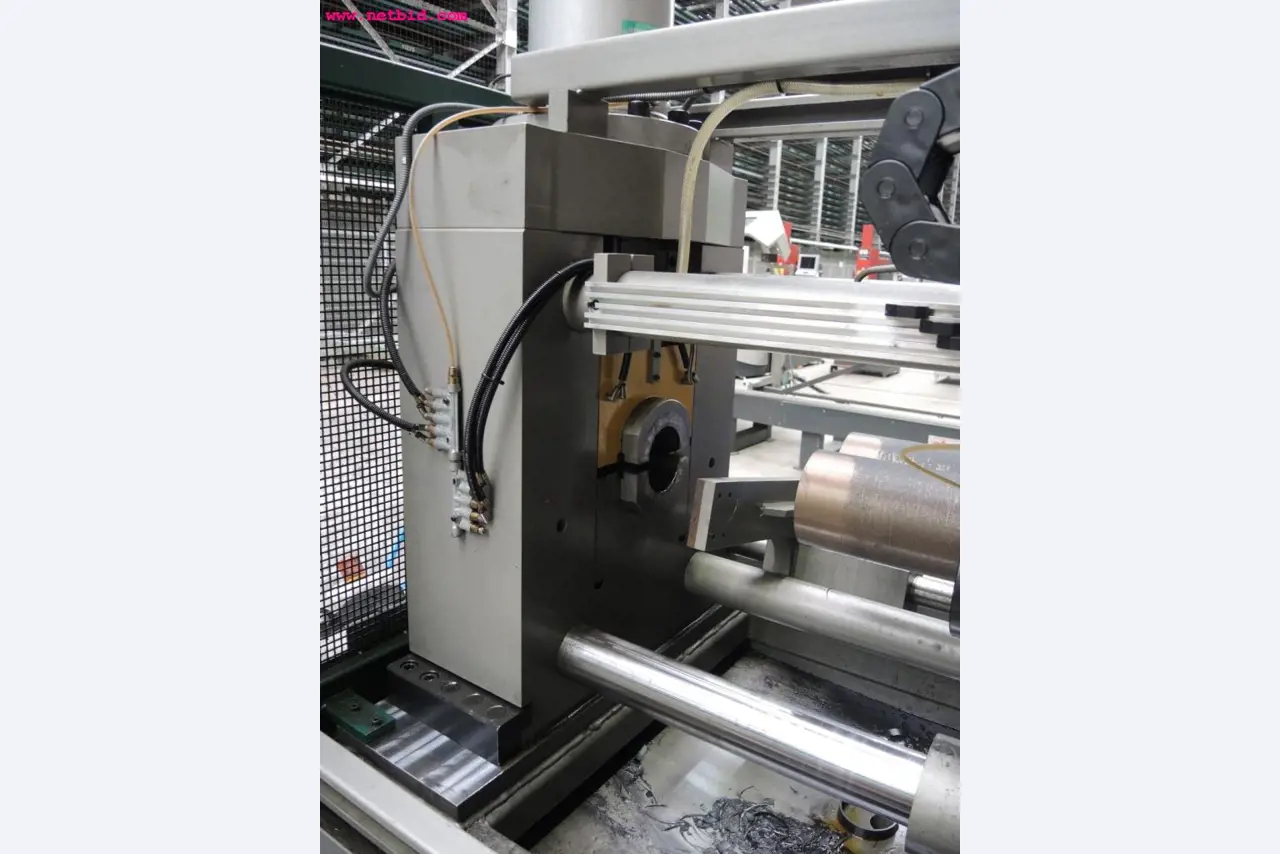 Chapas metálicas e máquinas para trabalhar metais<br><font size="2">Em colaboração com a Hilco Industrial Acquisitions bv</font>-3