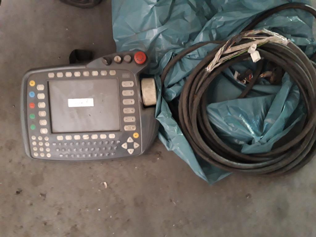 Chapas metálicas e máquinas para trabalhar metais<br><font size="2">Em colaboração com a Hilco Industrial Acquisitions bv</font>-14