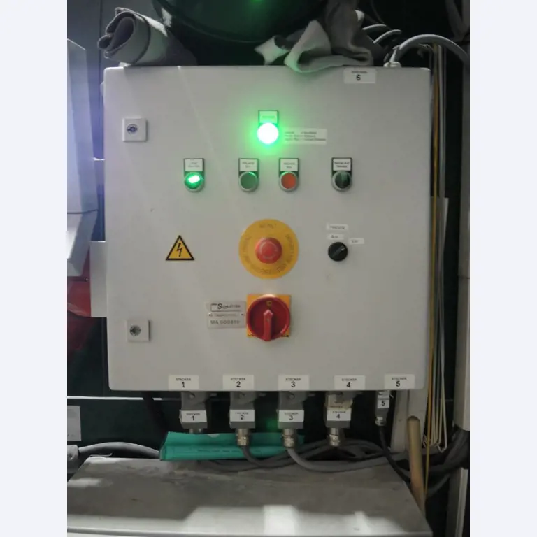 Chapas metálicas e máquinas para trabalhar metais<br><font size="2">Em colaboração com a Hilco Industrial Acquisitions bv</font>-5