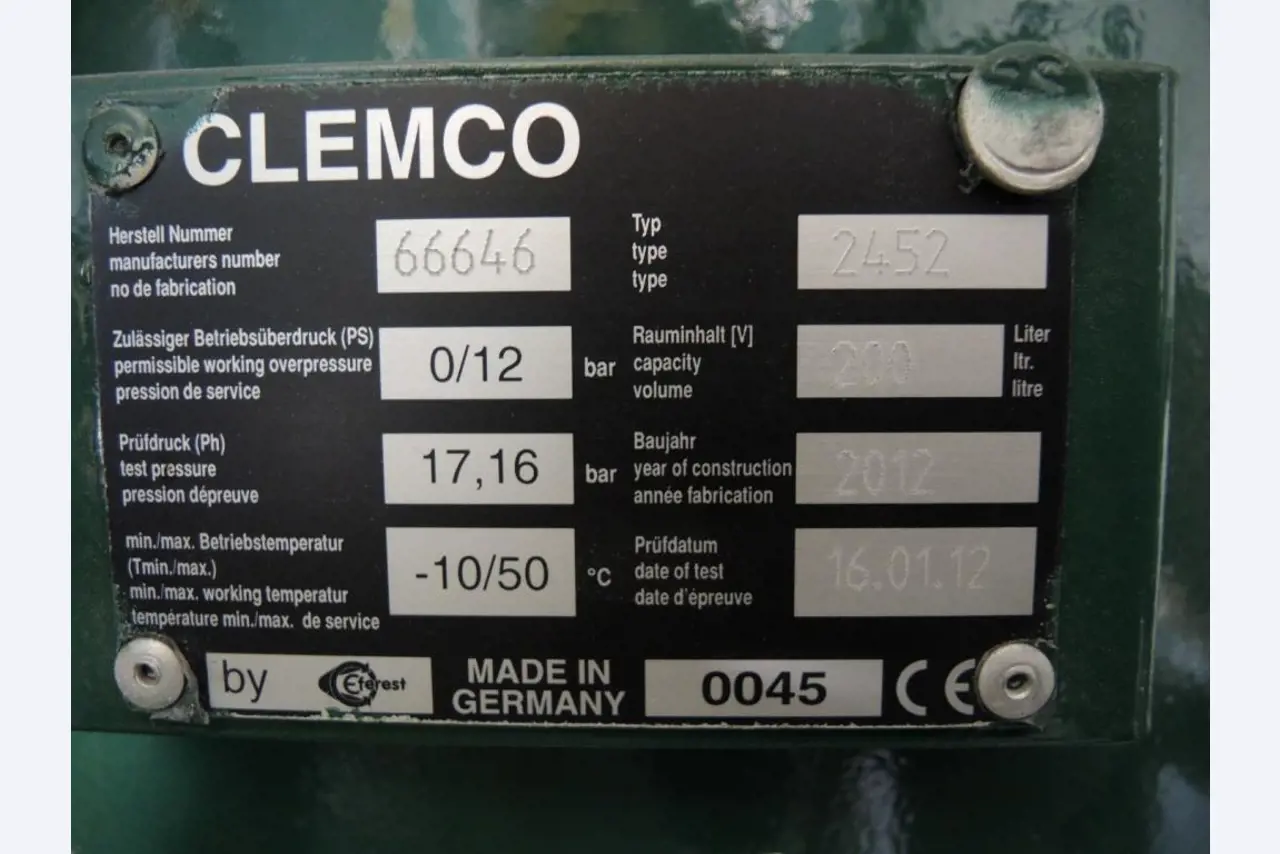 Chapas metálicas e máquinas para trabalhar metais<br><font size="2">Em colaboração com a Hilco Industrial Acquisitions bv</font>-7