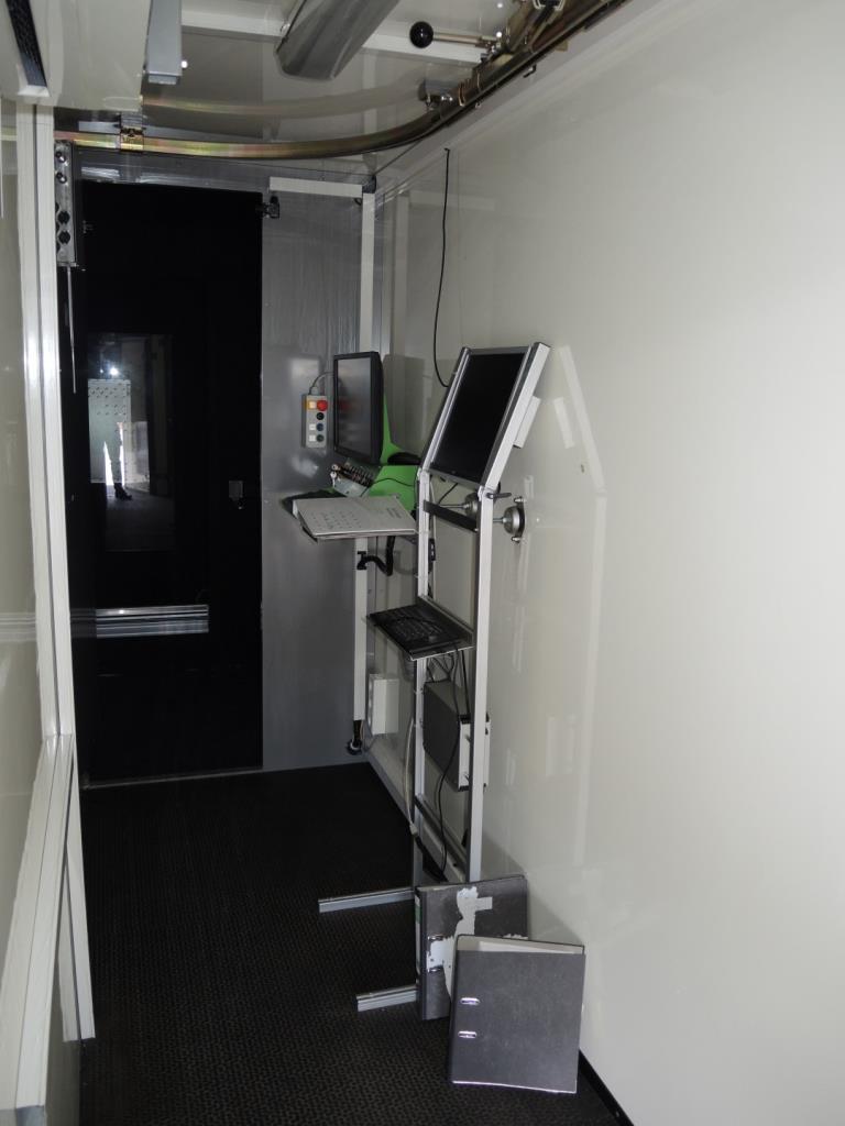 Chapas metálicas e máquinas para trabalhar metais<br><font size="2">Em colaboração com a Hilco Industrial Acquisitions bv</font>-6