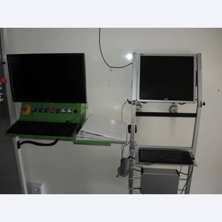 Chapas metálicas e máquinas para trabalhar metais<br><font size="2">Em colaboração com a Hilco Industrial Acquisitions bv</font>-7