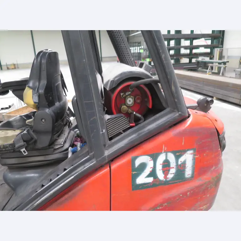 sheetmetal and metalworking machines <br><font size="2">In collaboration with Hilco Industrial Acquisitions bv<br></font>-4