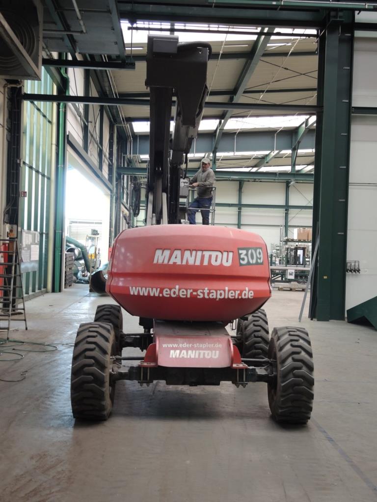 Chapas metálicas e máquinas para trabalhar metais<br><font size="2">Em colaboração com a Hilco Industrial Acquisitions bv</font>-3