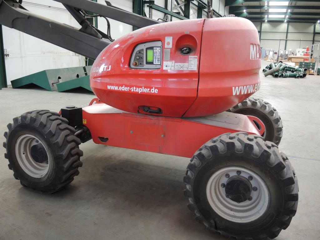 Chapas metálicas e máquinas para trabalhar metais<br><font size="2">Em colaboração com a Hilco Industrial Acquisitions bv</font>-4