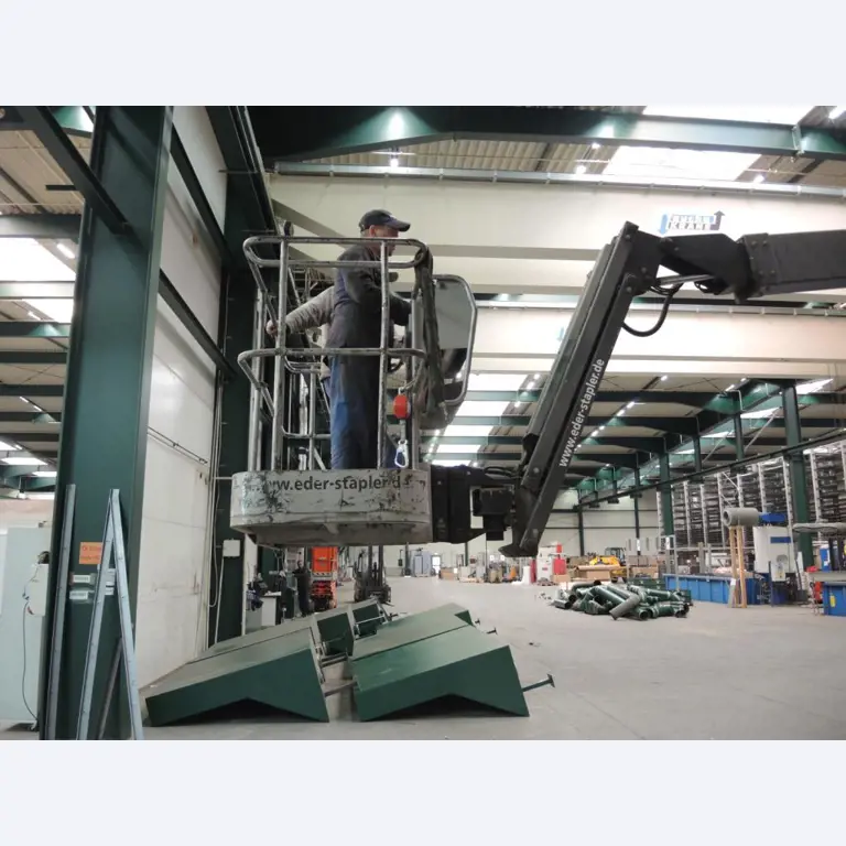 sheetmetal and metalworking machines <br><font size="2">In collaboration with Hilco Industrial Acquisitions bv<br></font>-5