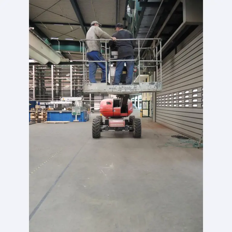 sheetmetal and metalworking machines <br><font size="2">In collaboration with Hilco Industrial Acquisitions bv<br></font>-6