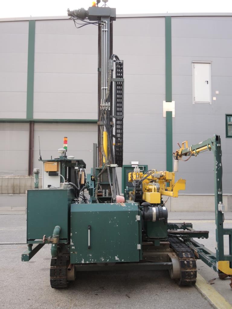 Chapas metálicas e máquinas para trabalhar metais<br><font size="2">Em colaboração com a Hilco Industrial Acquisitions bv</font>-4