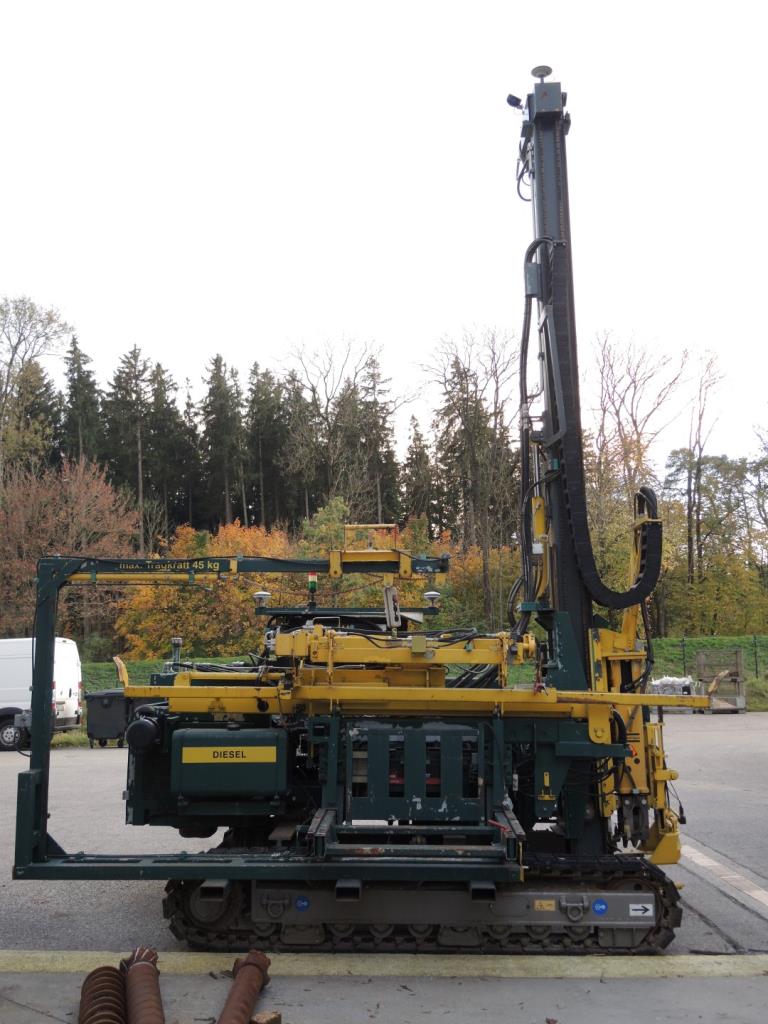 Chapas metálicas e máquinas para trabalhar metais<br><font size="2">Em colaboração com a Hilco Industrial Acquisitions bv</font>-5