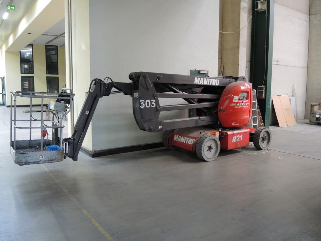 Chapas metálicas e máquinas para trabalhar metais<br><font size="2">Em colaboração com a Hilco Industrial Acquisitions bv</font>-2