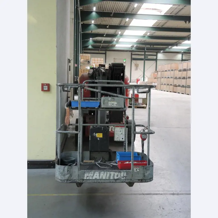 sheetmetal and metalworking machines <br><font size="2">In collaboration with Hilco Industrial Acquisitions bv<br></font>-4