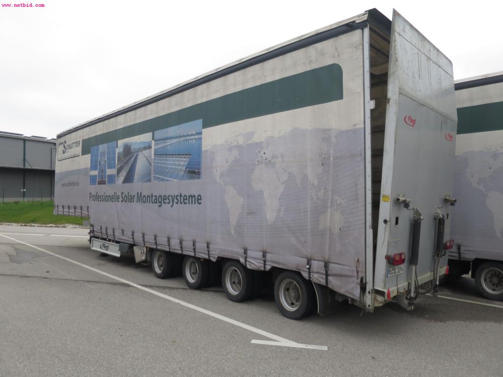 Chapas metálicas e máquinas para trabalhar metais<br><font size="2">Em colaboração com a Hilco Industrial Acquisitions bv</font>-1