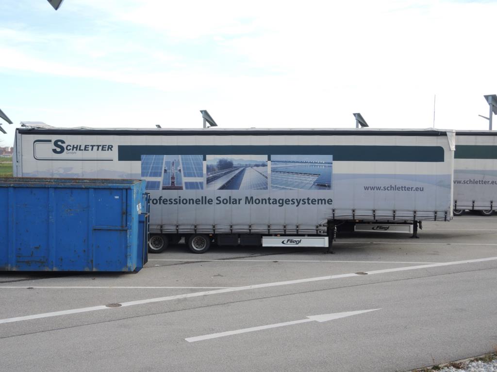 Chapas metálicas e máquinas para trabalhar metais<br><font size="2">Em colaboração com a Hilco Industrial Acquisitions bv</font>-3