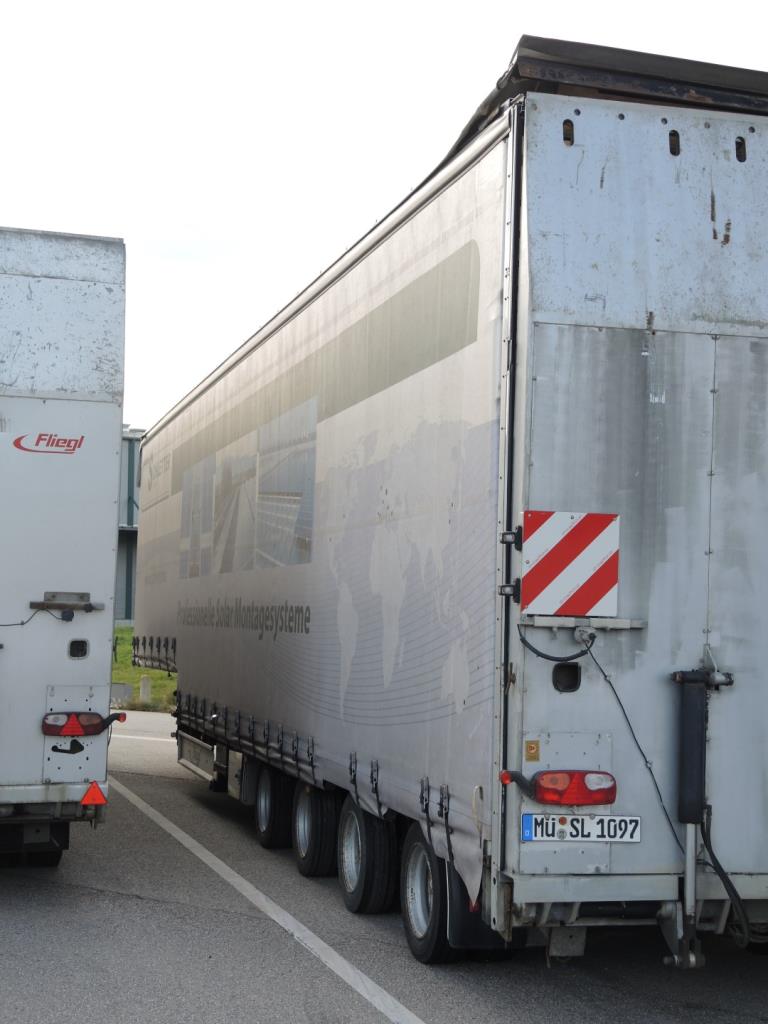 Chapas metálicas e máquinas para trabalhar metais<br><font size="2">Em colaboração com a Hilco Industrial Acquisitions bv</font>-5