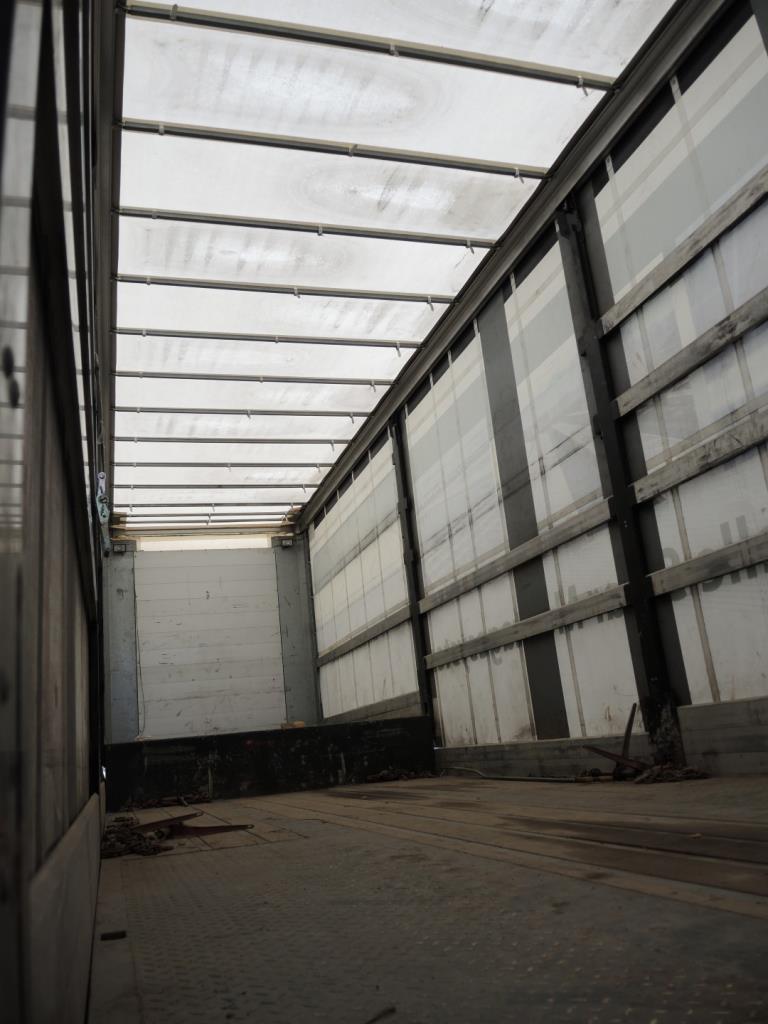 Chapas metálicas e máquinas para trabalhar metais<br><font size="2">Em colaboração com a Hilco Industrial Acquisitions bv</font>-8