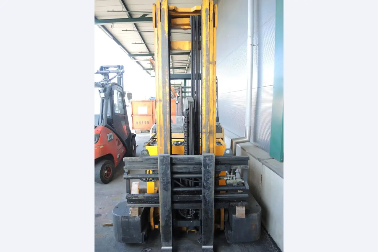 Plaat- en metaalbewerkingsmachines<br><font size="2">In samenwerking met Hilco Industrial Acquisitions bv</font>-3